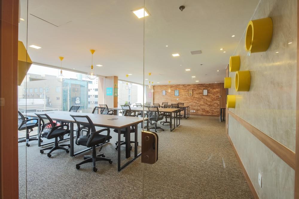 I5 Play Hotel Aguas Claras Exterior photo